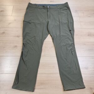 Outdoor Research Ferrosi Pants Womens 24W Long Green Stretch Hiking Outdoor